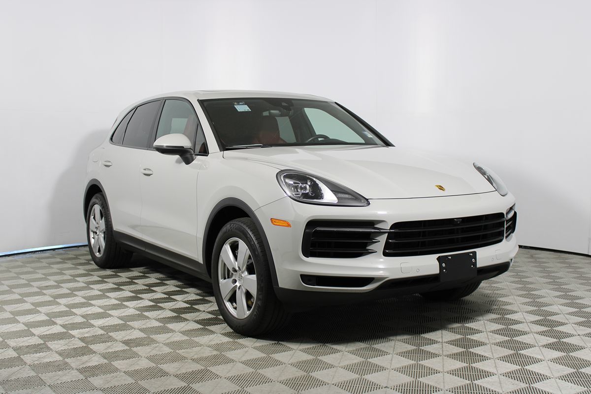 2022 Porsche Cayenne Base photo 31