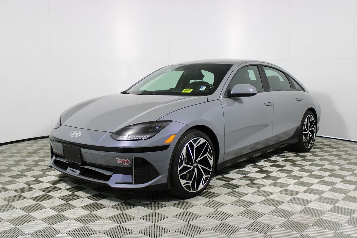 2023 Hyundai Ioniq 6 SEL photo 3