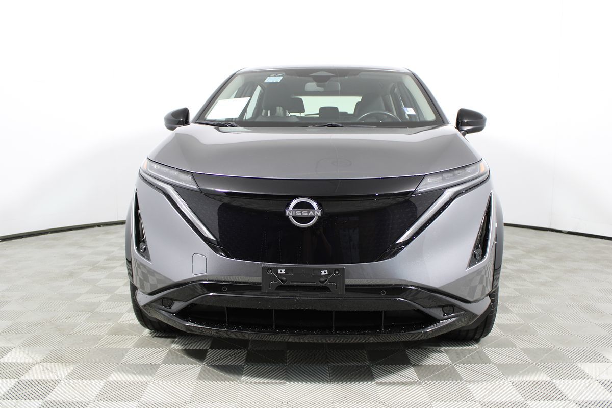 2024 Nissan ARIYA Venture photo 2