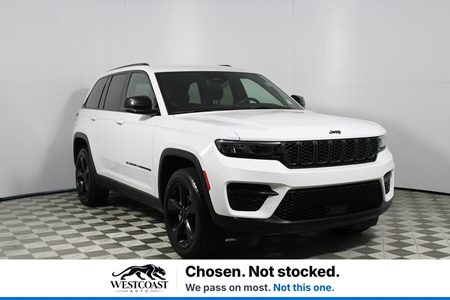 View 2022 Jeep Grand Cherokee