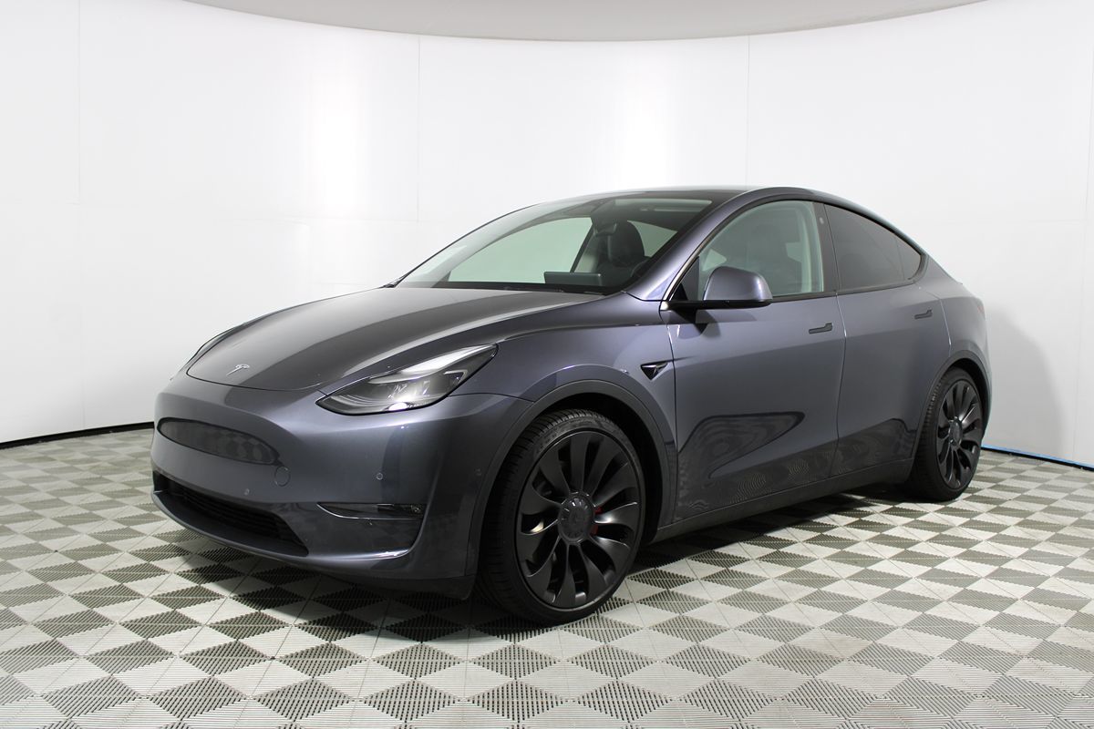 2023 Tesla Model Y Performance photo 2