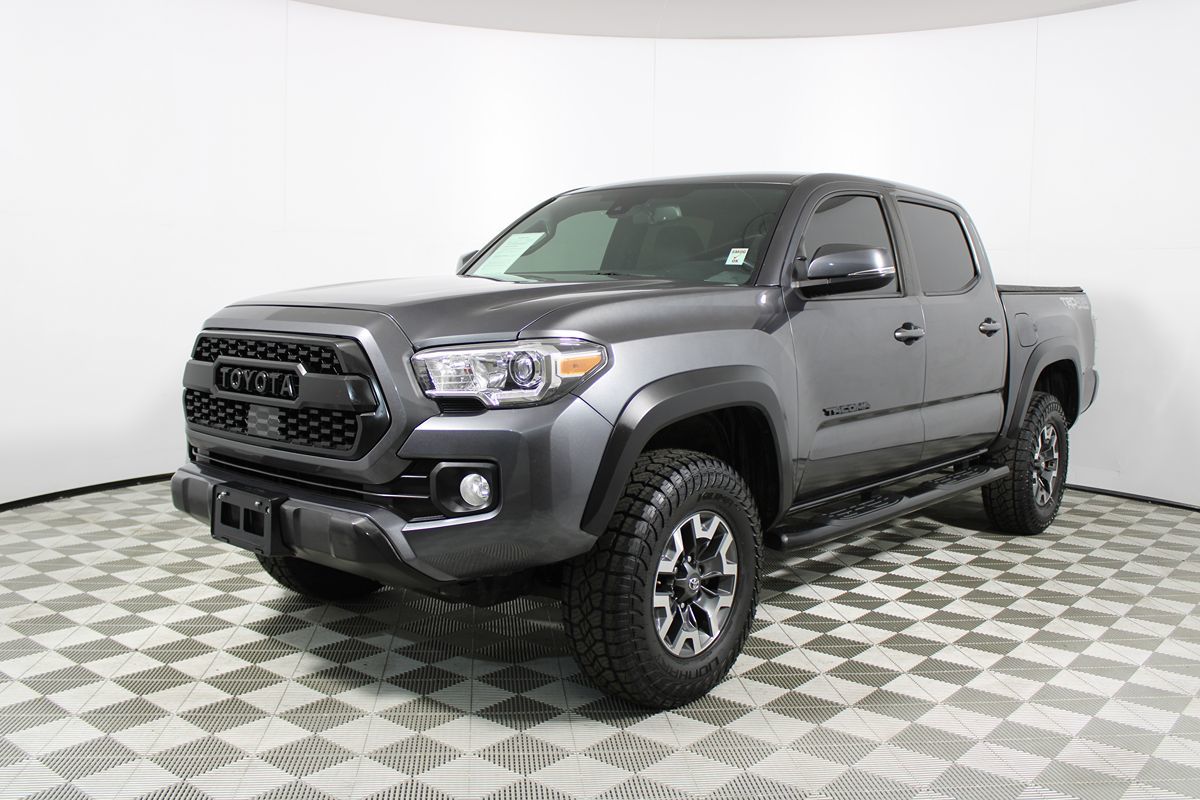 2021 Toyota Tacoma TRD photo 3
