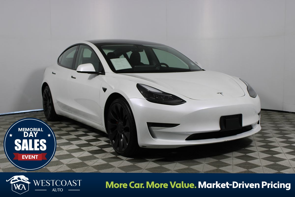 2023 Tesla Model 3 Performance's photo