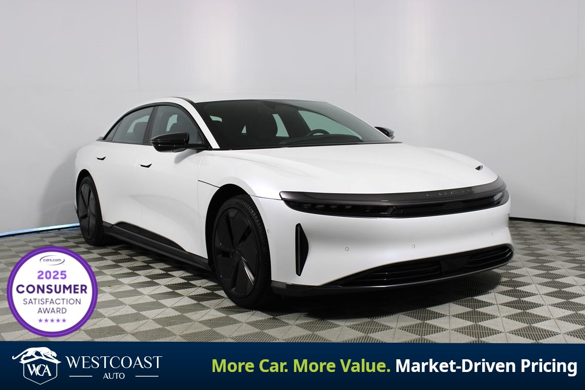 2024 Lucid Air Pure's photo