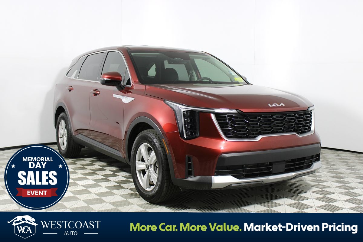 2025 Kia Sorento LX AT's photo