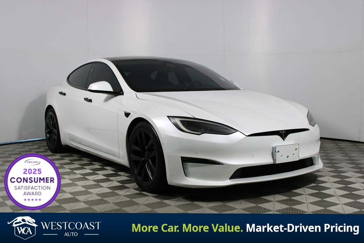 2022 Tesla Model S Plaid's photo
