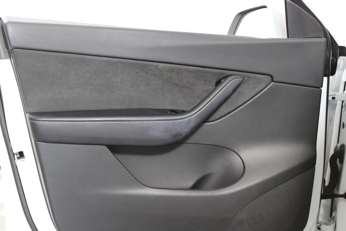 T&M  ページ Sold 2021 Tesla Model Y Long Range in Montclair