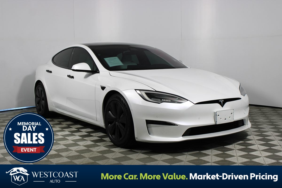 2022 Tesla Model S's photo