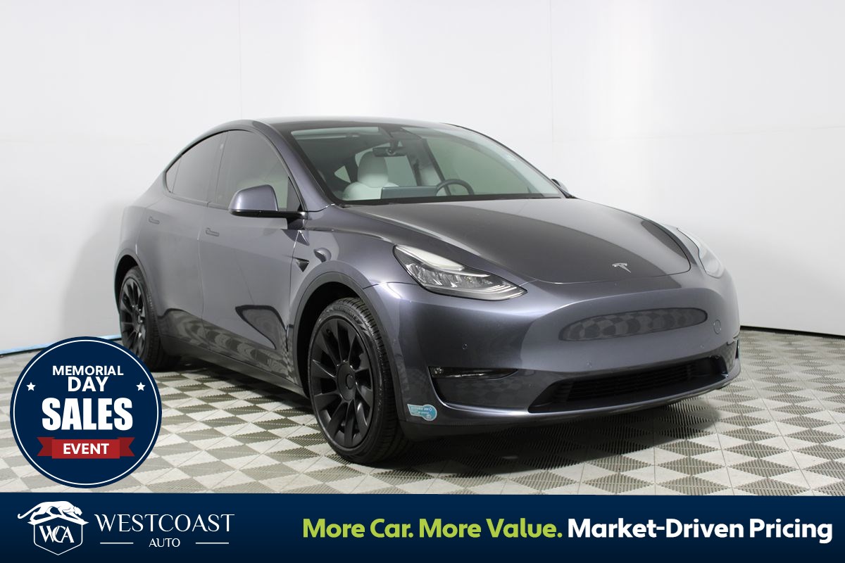 2022 Tesla Model Y Long Range Dual Motor All-Wheel Drive's photo