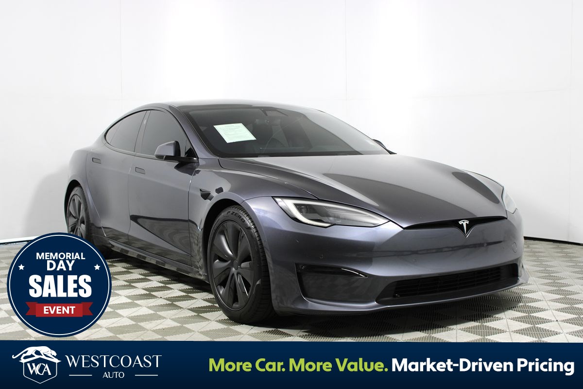 2022 Tesla Model S Plaid's photo