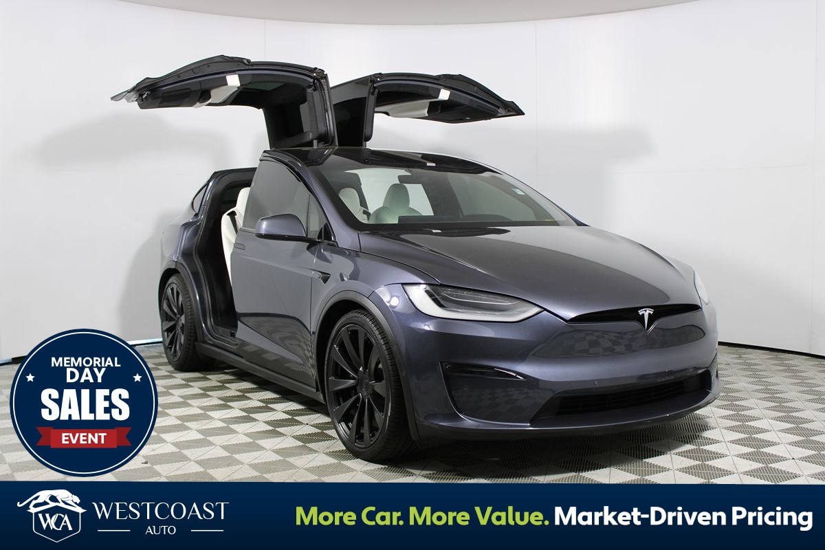 2023 Tesla Model X Long Range's photo