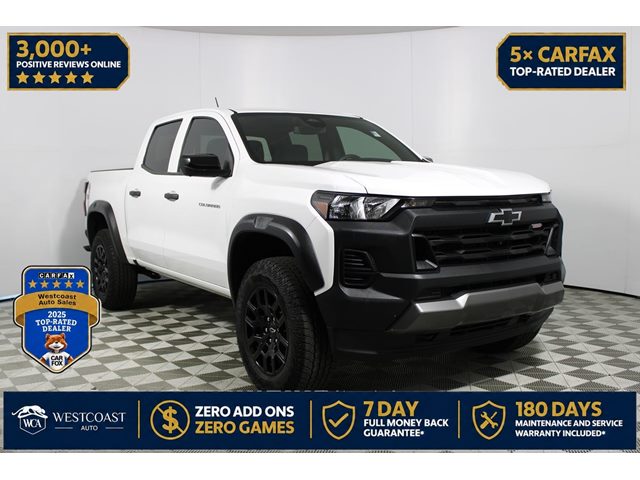 Summit White 2024 Chevrolet Colorado Pickup Truck Four-Wheel Drive Automatic