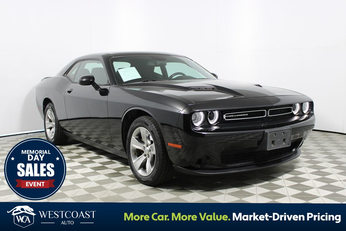 2021 Dodge Challenger SXT Auto's photo