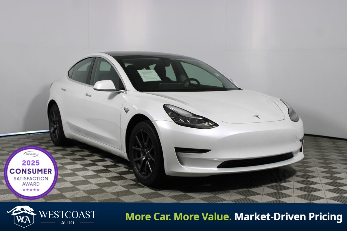 2020 Tesla Model 3 Standard Range Plus's photo