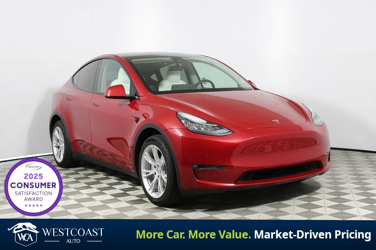 2022 Tesla Model Y Long Range Dual Motor All-Wheel Drive's photo