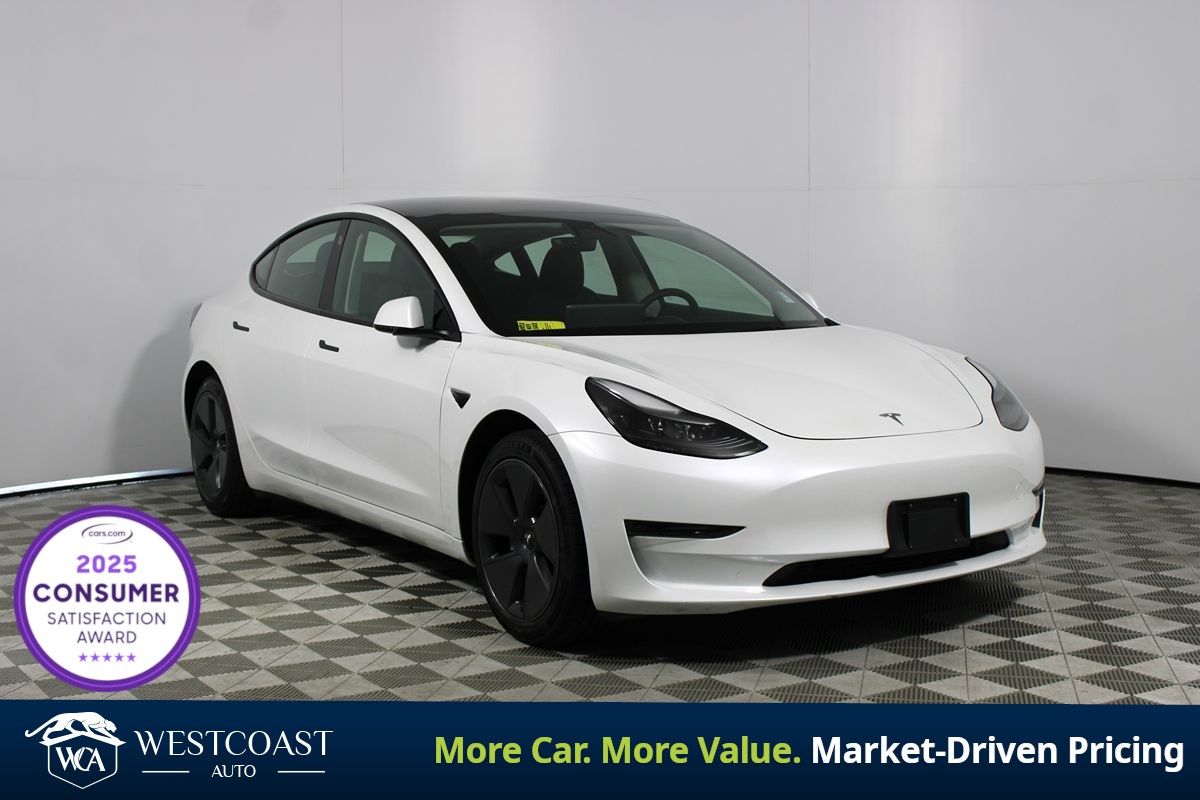 2023 Tesla Model 3 -'s photo