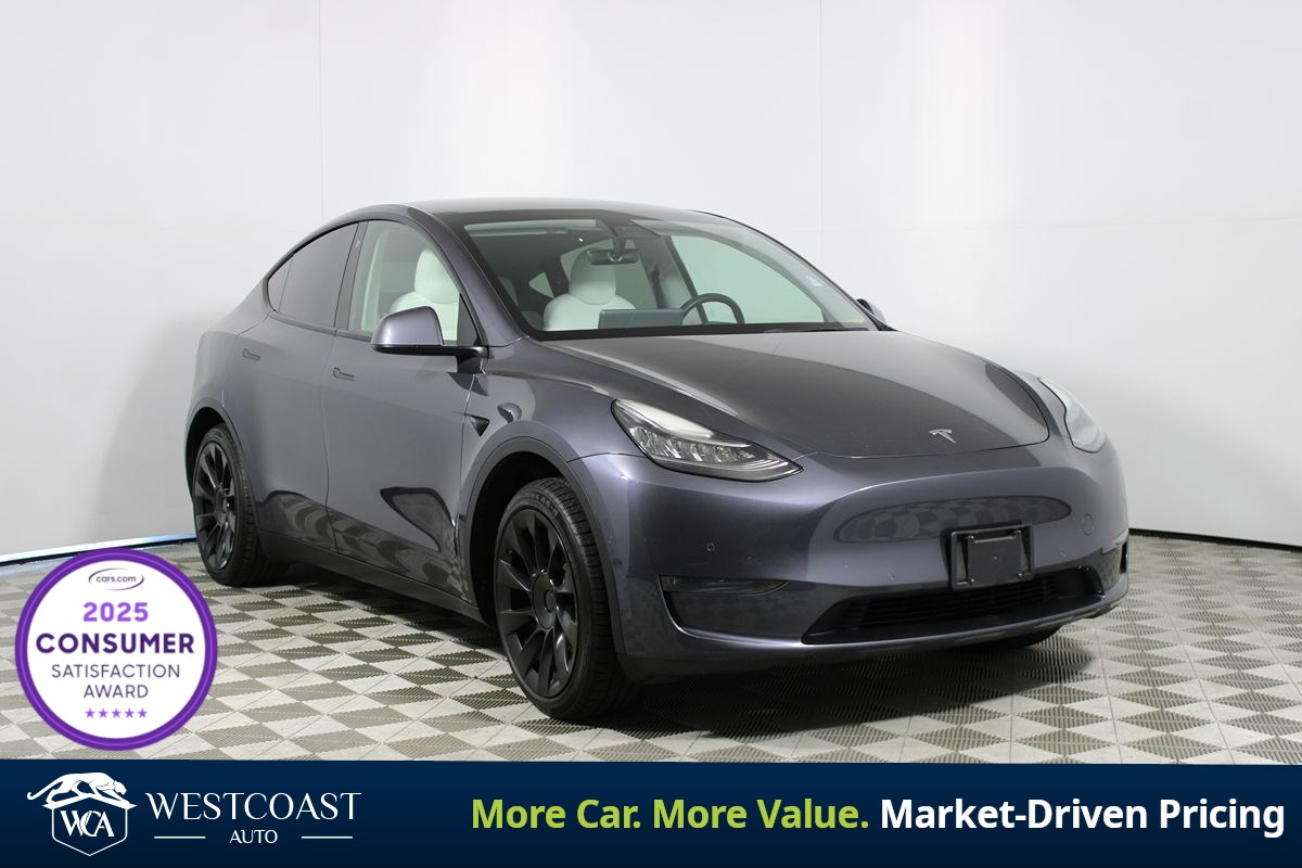 2021 Tesla Model Y Long Range Dual Motor All-Wheel Drive's photo