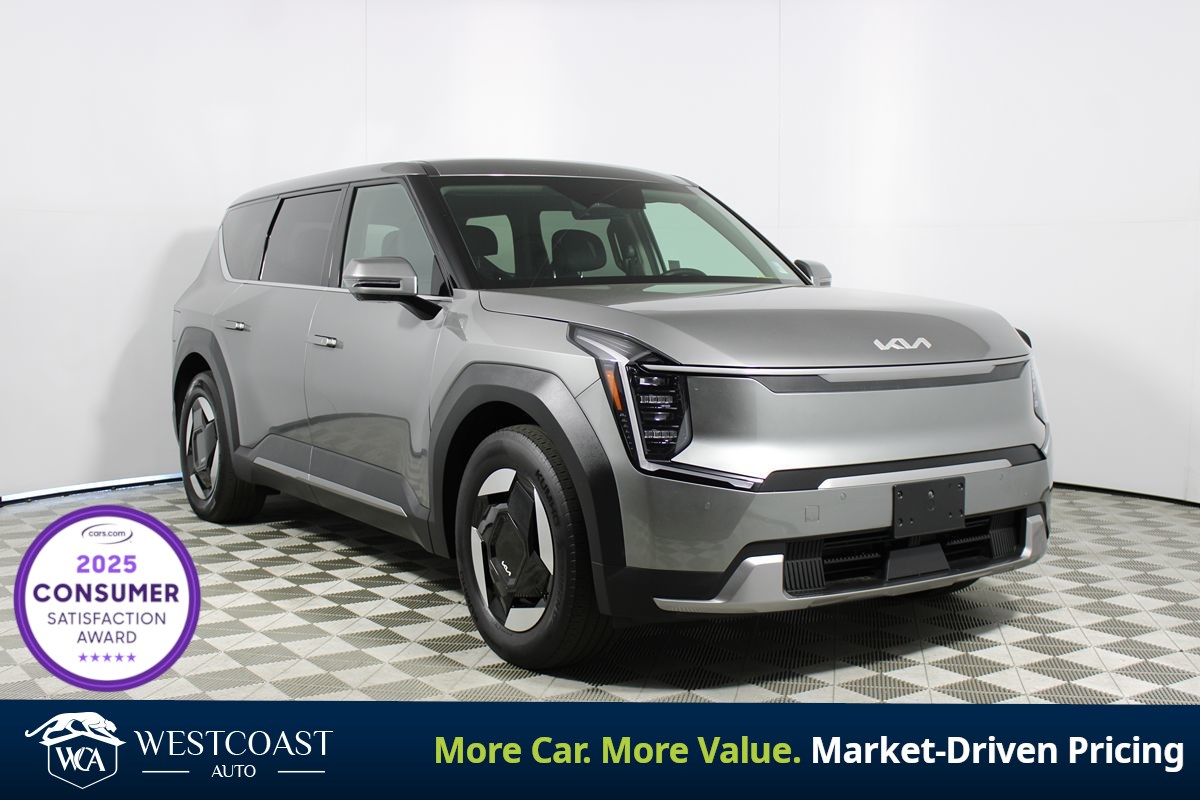 2024 Kia EV9 Light's photo