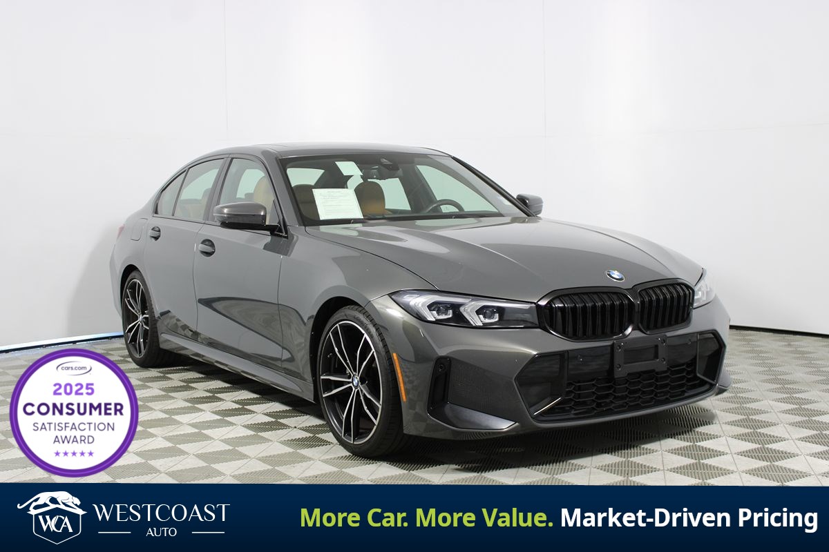 2023 BMW 3 Series 330i Sedan's photo