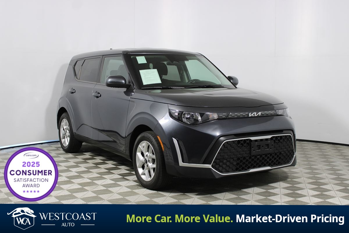 2023 Kia Soul 2.0L LX IVT's photo