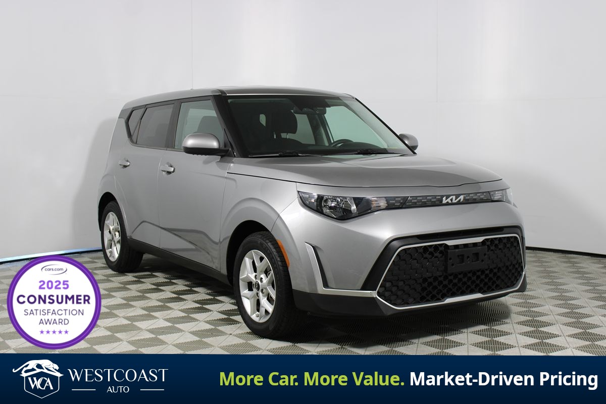 2023 Kia Soul 2.0L LX IVT's photo