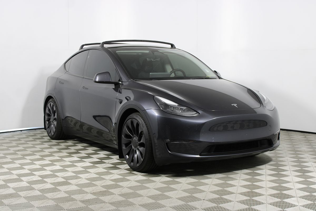 2024 Tesla Model Y Performance