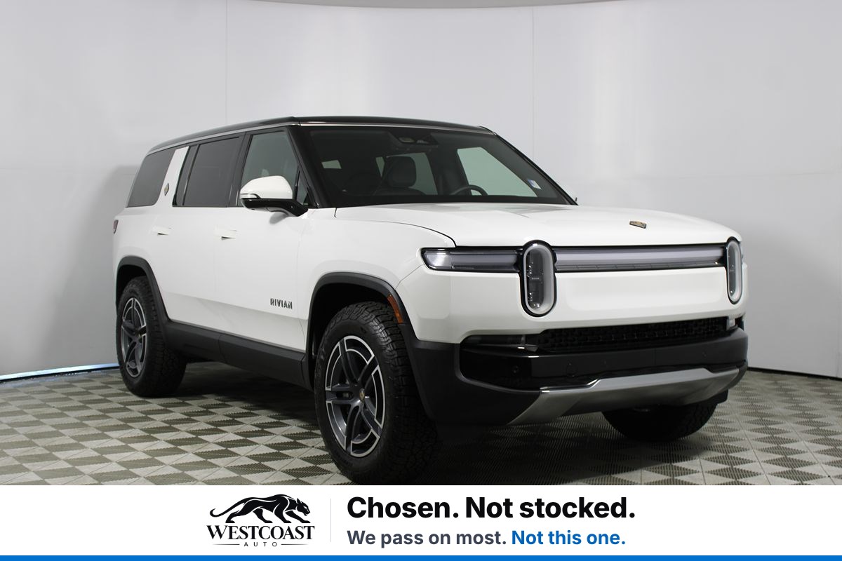 2025 Rivian R1S Adventure