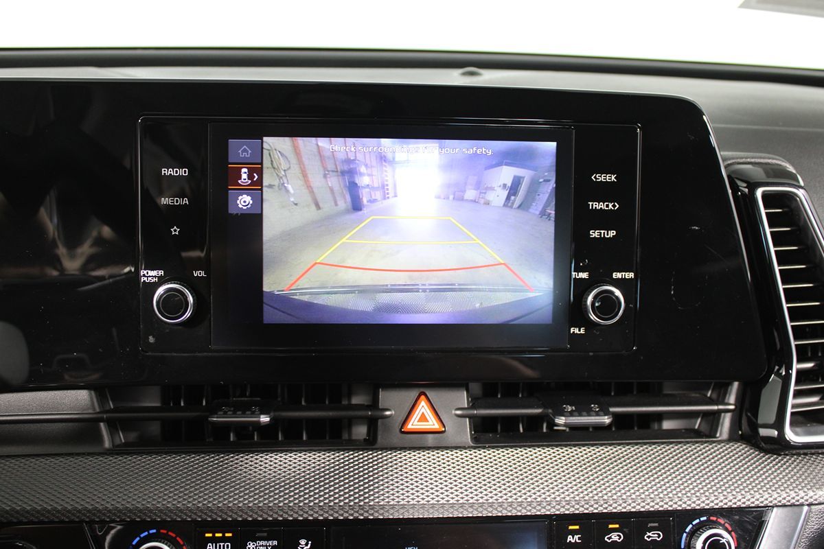 2023 Kia Sportage LX Hybrid - Photo 19