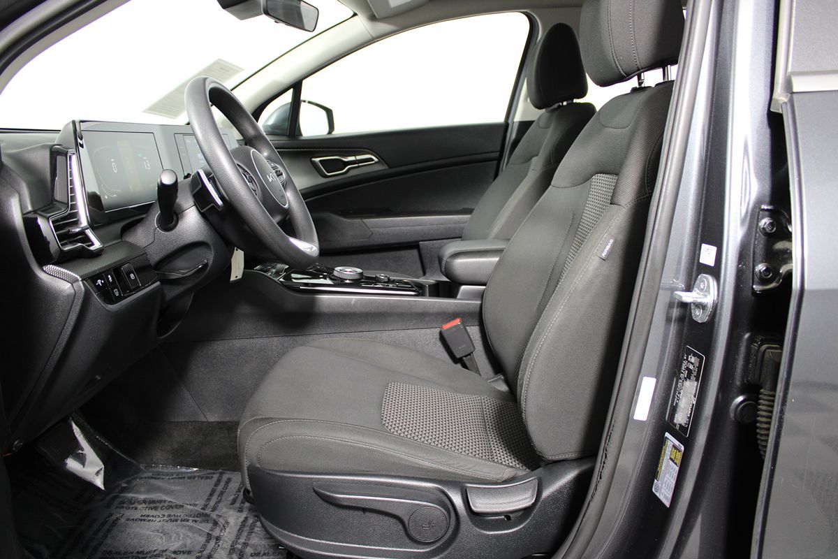 2023 Kia Sportage LX Hybrid - Photo 7