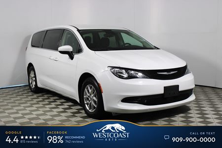 View 2023 Chrysler Voyager