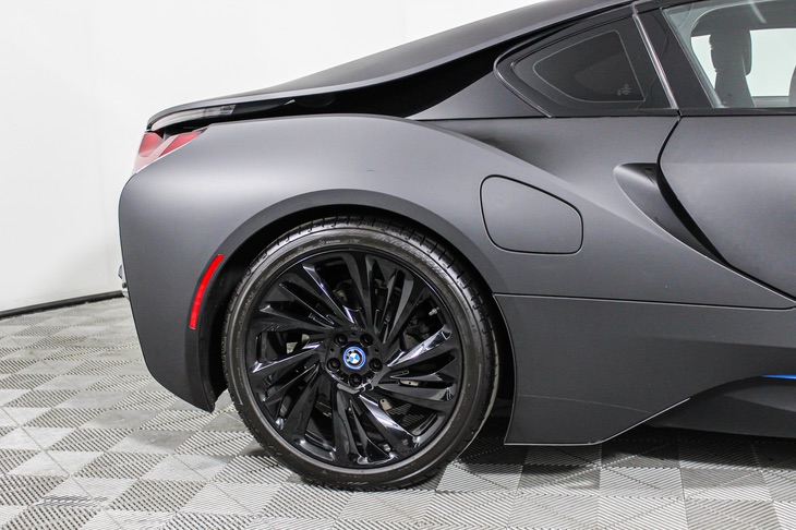 Sold 2015 BMW i8 Base in Montclair