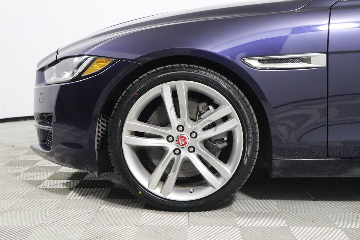 Sold 2017 Jaguar XE 35t Prestige in Montclair