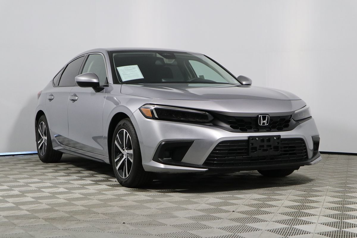 Sold 2022 Honda Civic Hatchback LX in Montclair