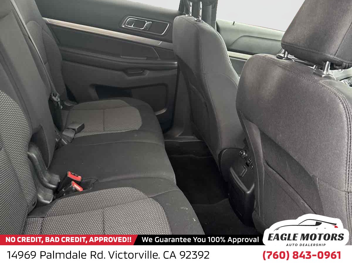 2019 Ford Explorer XLT - Photo 6