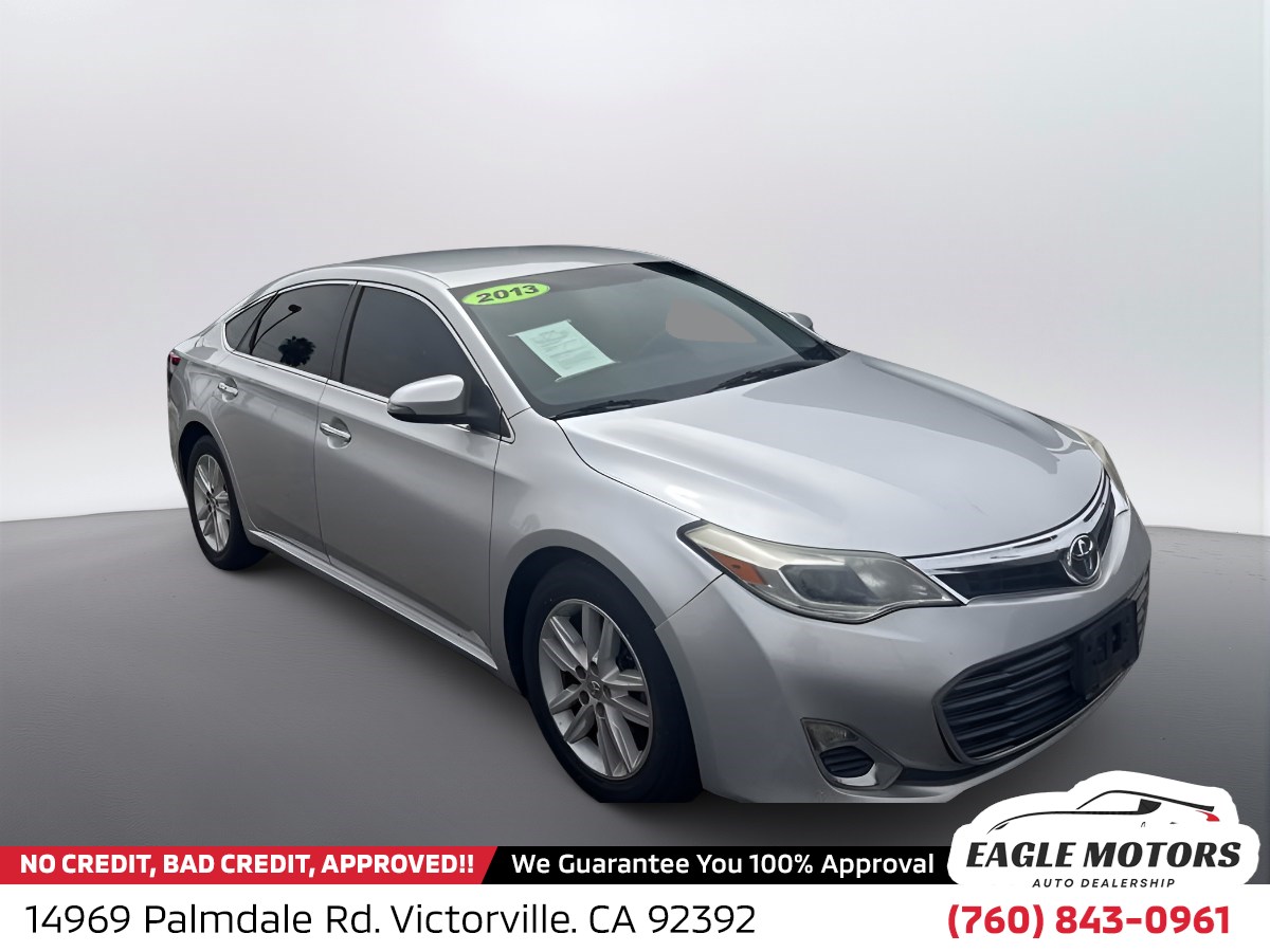 2013 Toyota Avalon XLE Premium's photo