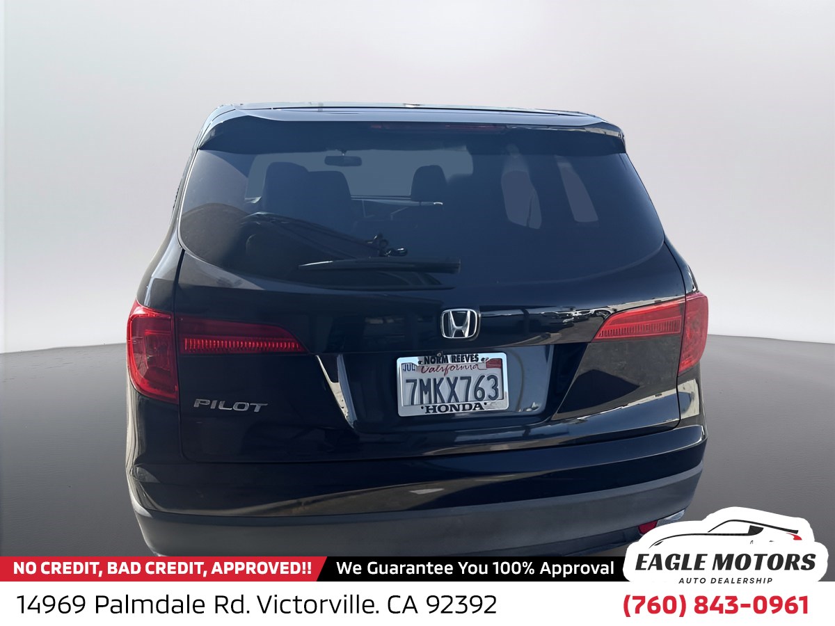 Photo 5 of this Honda Pilot