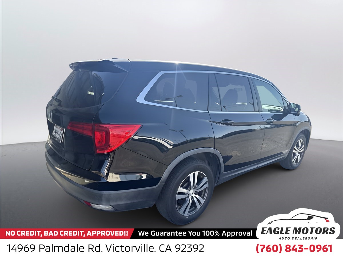 Photo 6 of this Honda Pilot