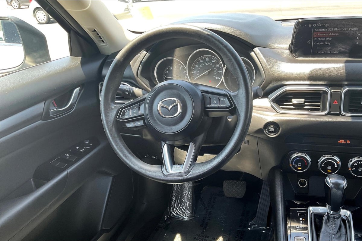 2017 Mazda CX-5 Sport photo 4