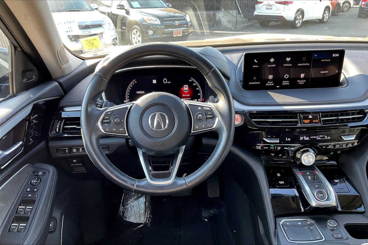 2024 Acura MDX SH-AWD photo 3