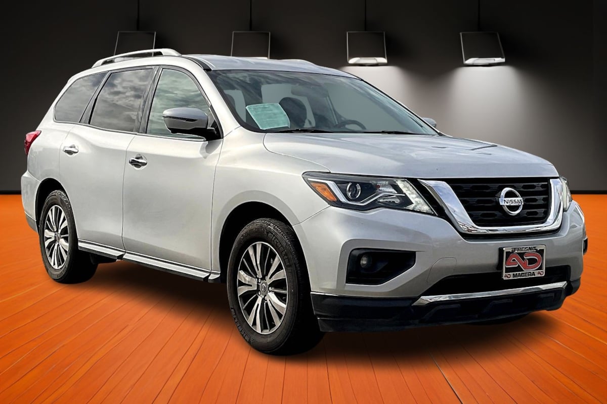 2020 Nissan Pathfinder SL - Photo 3