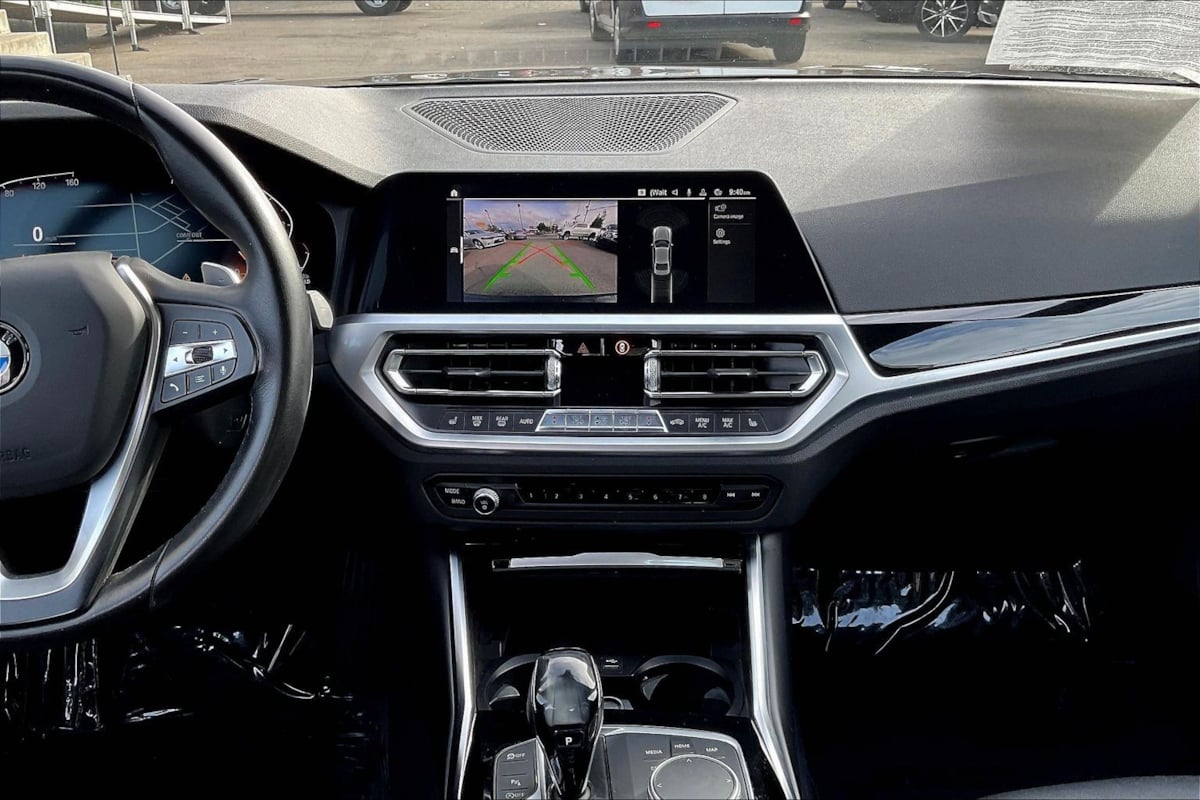 2019 BMW 3 Series 330i - Photo 6