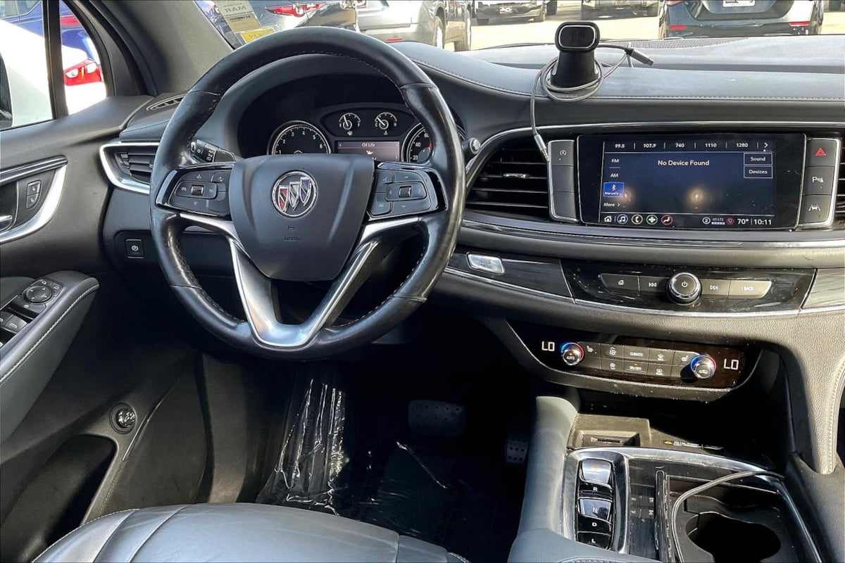 2022 Buick Enclave Essence Sport photo 4