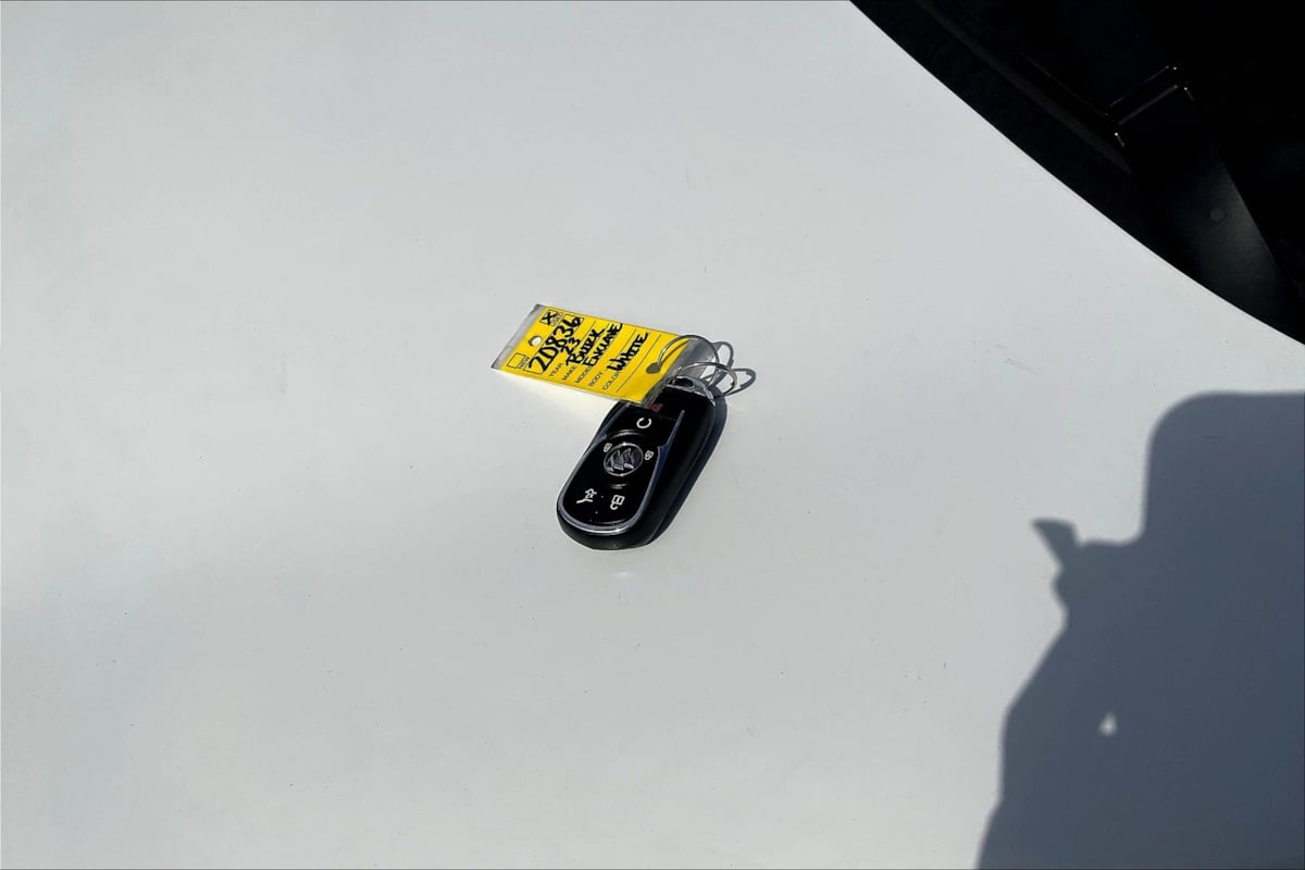 2023 Buick Enclave Essence - Photo 9