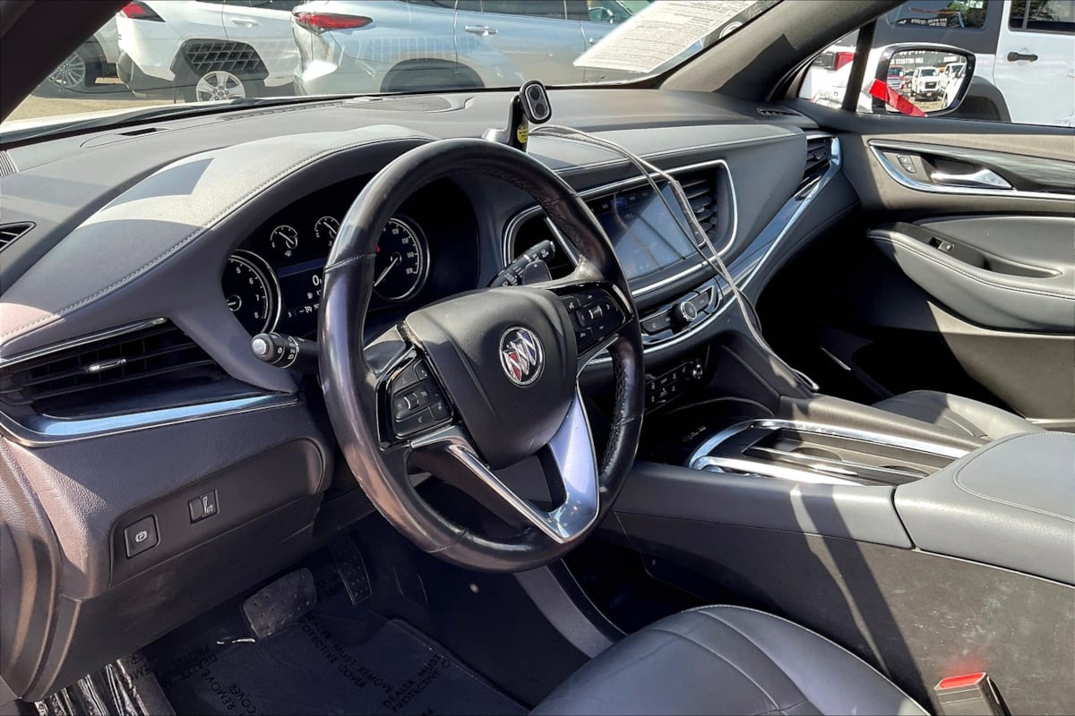 2023 Buick Enclave Essence - Photo 12