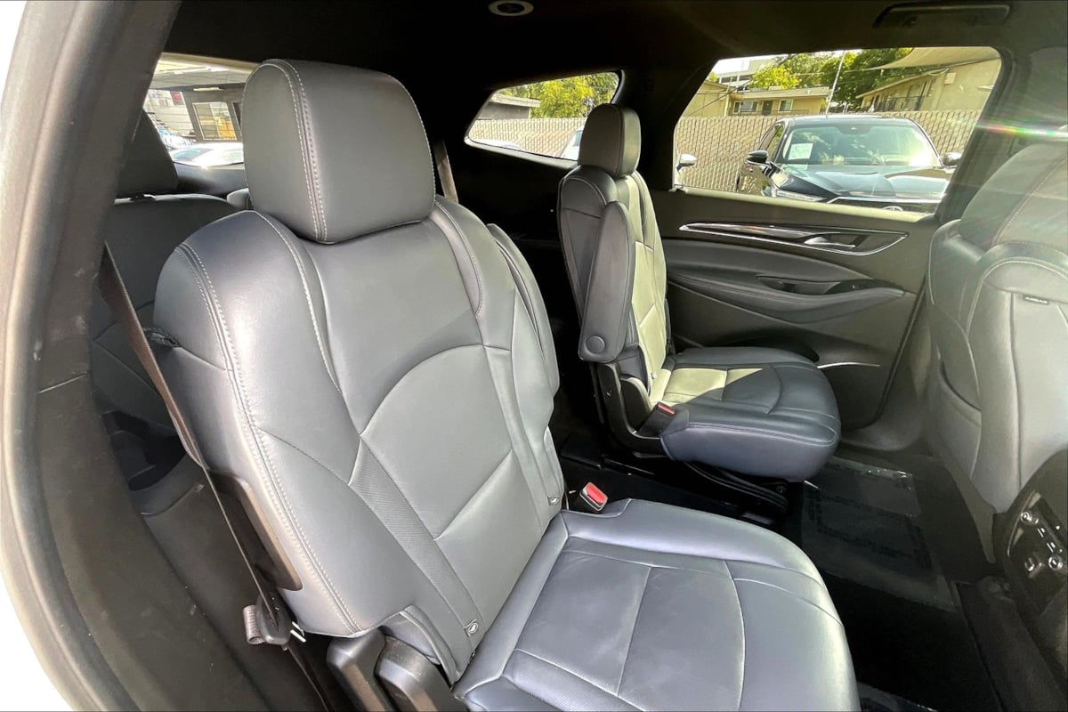 2023 Buick Enclave Essence - Photo 22