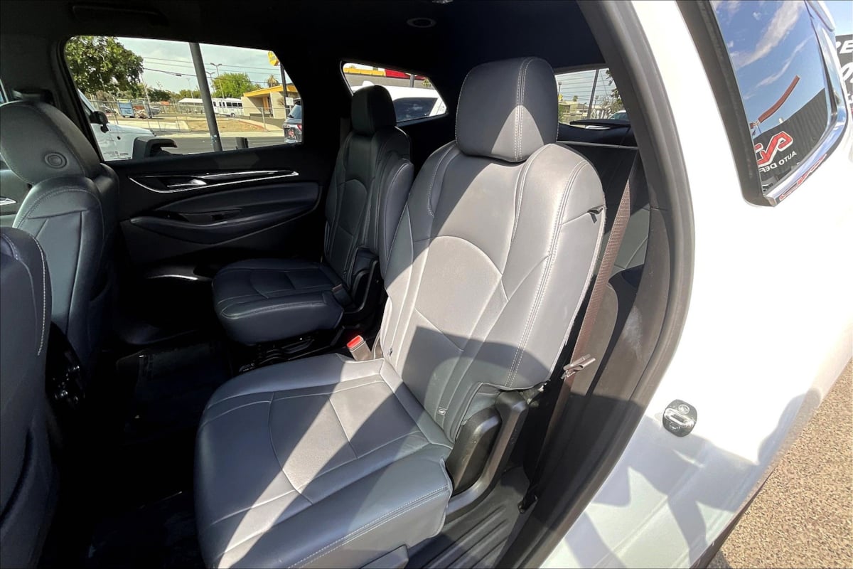 2023 Buick Enclave Essence - Photo 21