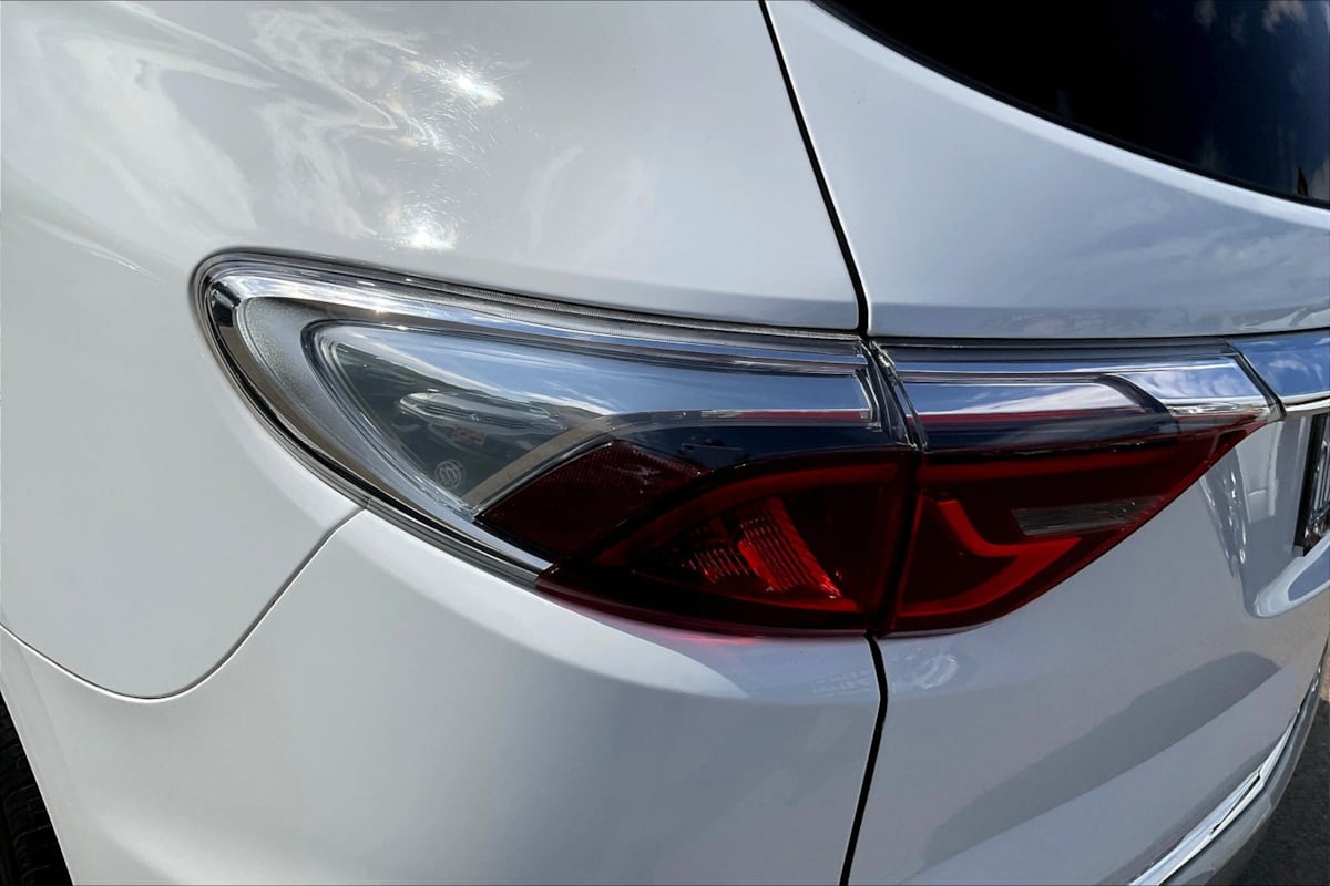 2023 Buick Enclave Essence - Photo 25