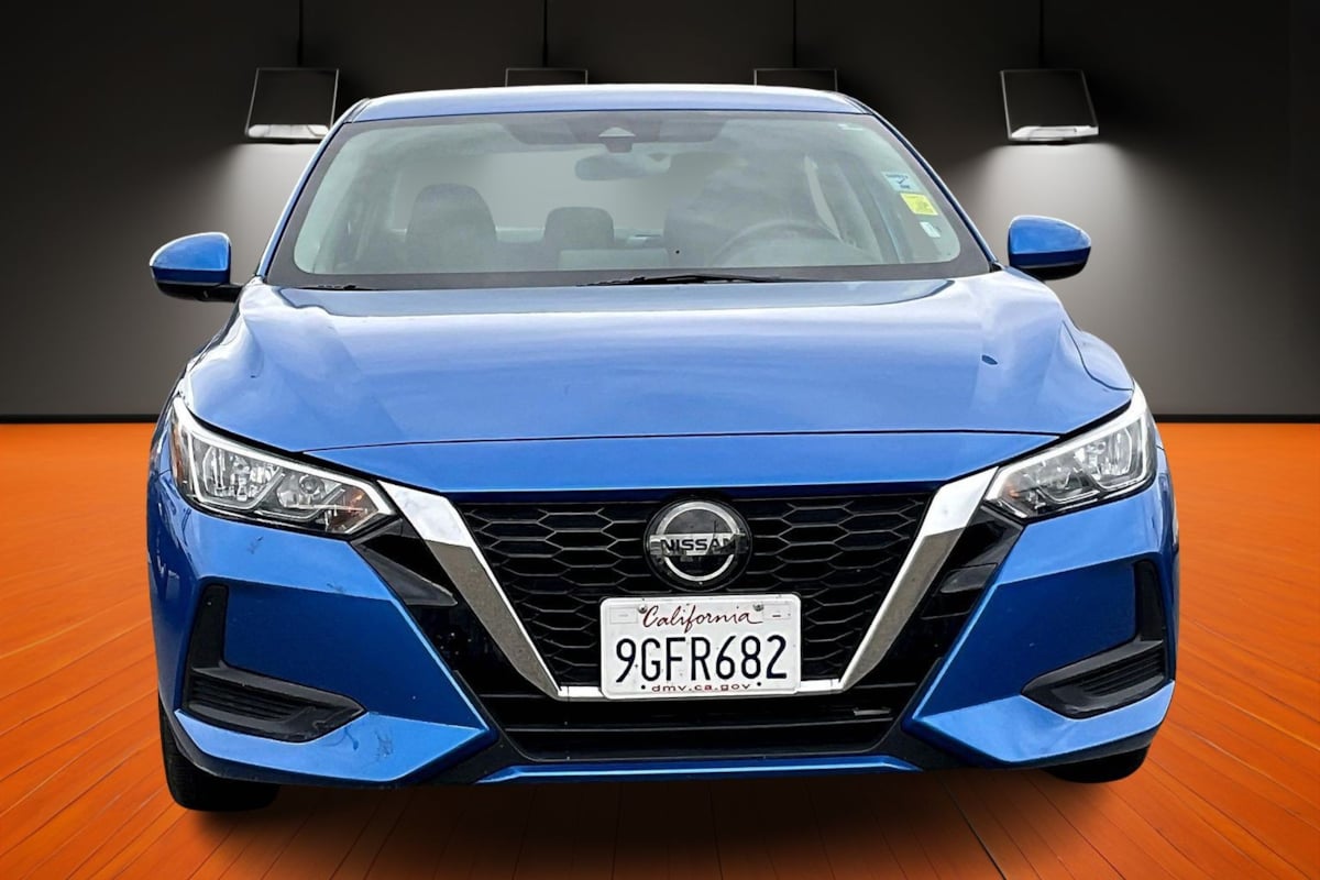 2023 Nissan Sentra SV photo 2