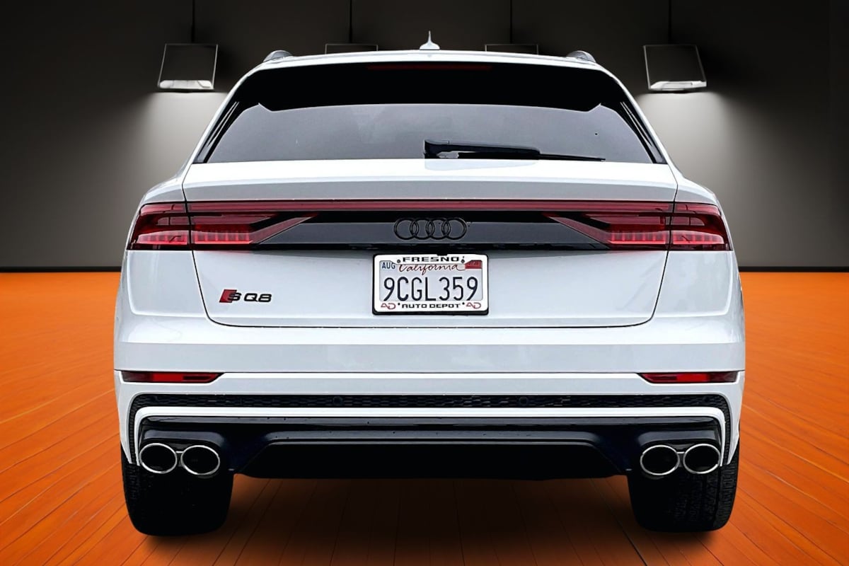 2022 Audi SQ8 Prestige photo 4