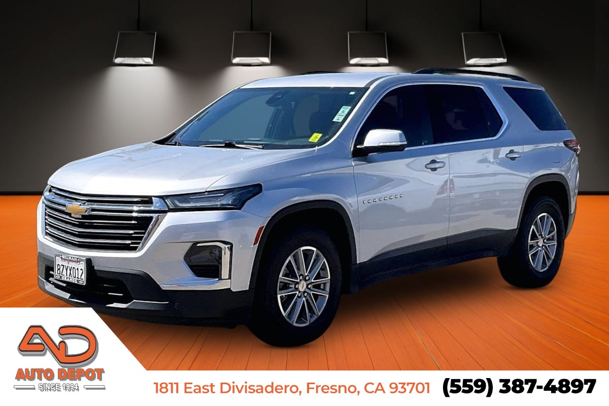 2022 Chevrolet Traverse LT Cloth